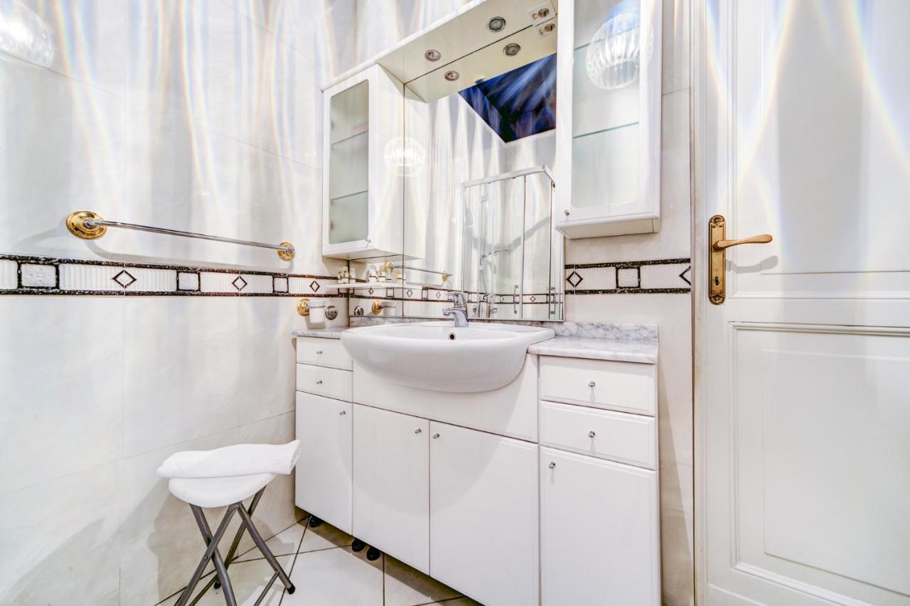 Classic Marconi Apartment By Wonderful Italy โบโลญญา ภายนอก รูปภาพ